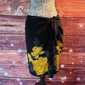 Linda Allard/Ellen Tracy vintage silk floral wrap skirt. Size 12